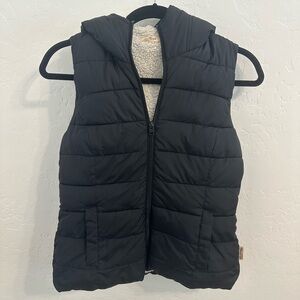 Hollister Puffer Vest Small